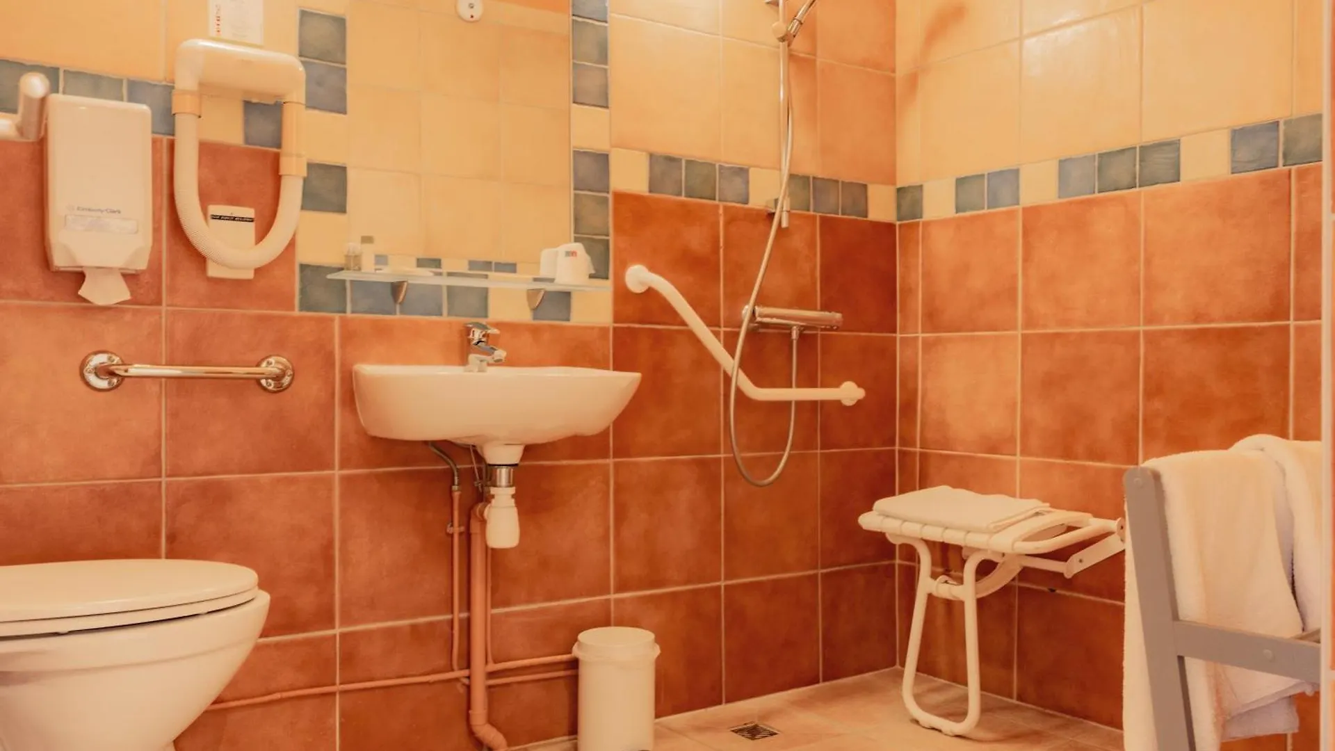 *** Hotel Edenia - Spa Estime & Sens Carnac France