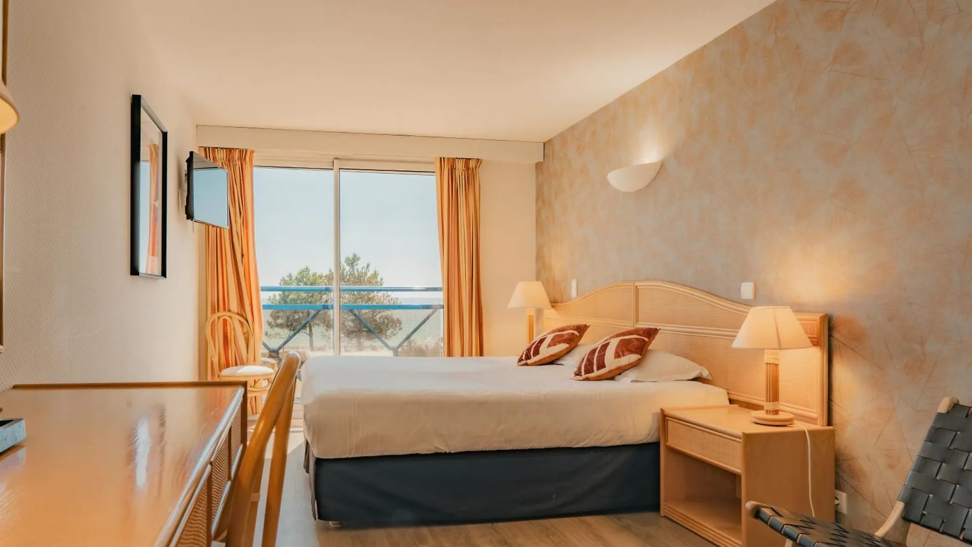 Edenia - Spa Estime & Sens Carnac Hotel
